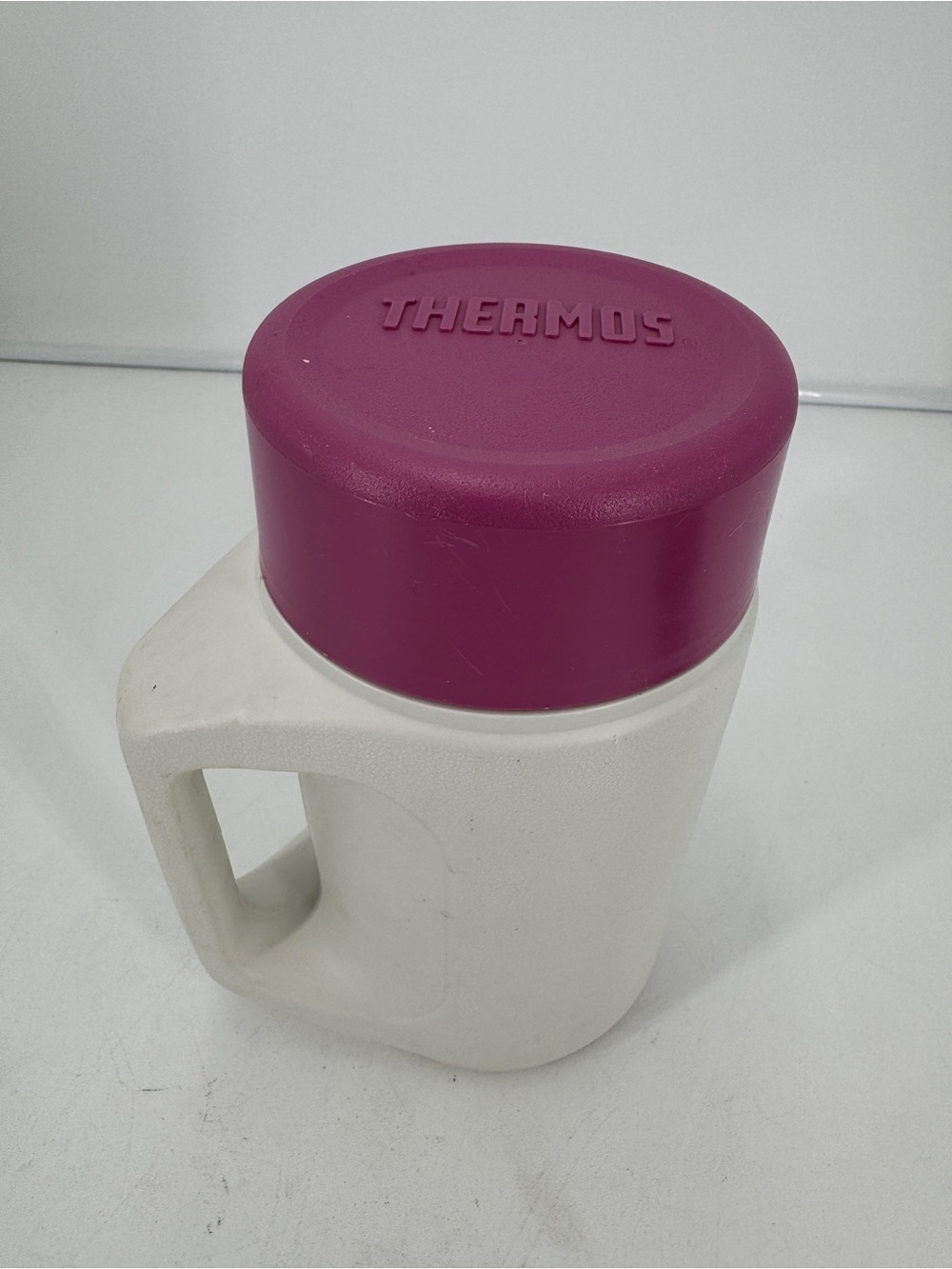 Thermos The Unbreakables 20 oz White Container Mug w Handle  Purple Lid Vintage